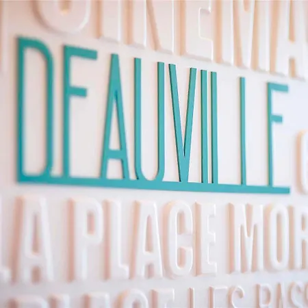 Ibis Styles Centre Hotel 3*