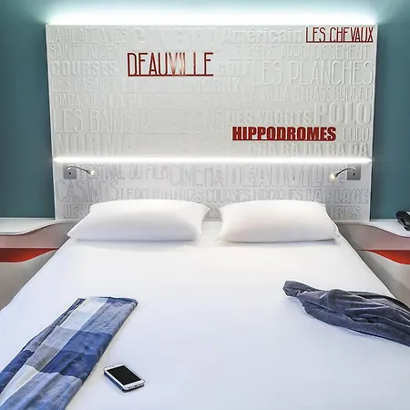 Ibis Styles Centre Hotell 3*