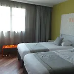 Hotel Ibis Styles Centre 3*