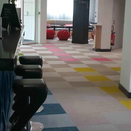 Ibis Styles Centre 3*