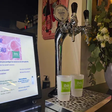 Ξενοδοχείο Ibis Styles Centre 3*