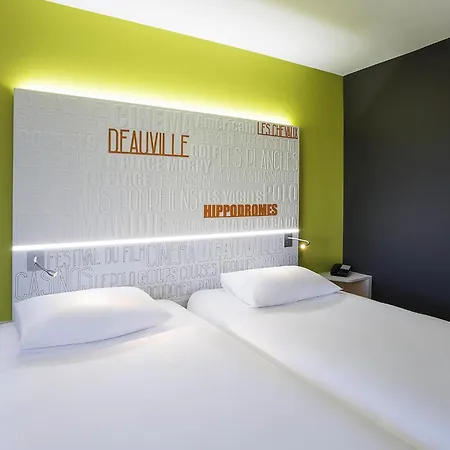 Отель Ibis Styles Centre