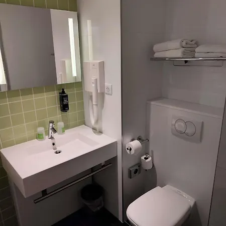 Отель Ibis Styles Centre Довиль