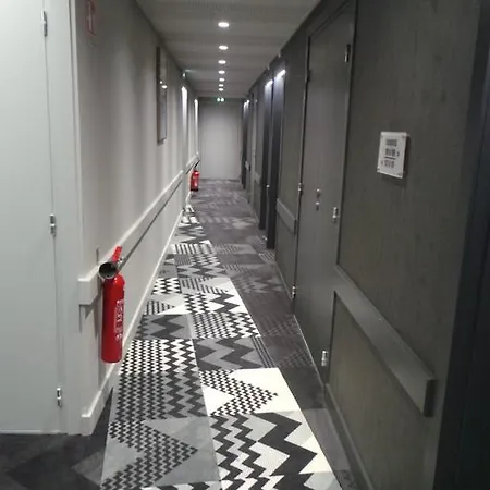 מלון Ibis Styles Centre דוביל