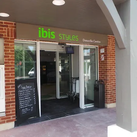 Hotel Ibis Styles Centre 3*